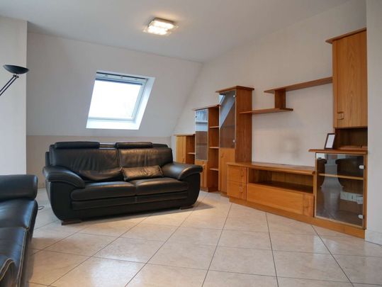 Un spacieux 4 pièces meublé en attique avec terrasses et garage – Cronenbourg / Rue de la Rotonde - Photo 1