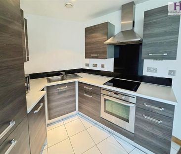 2 bedroom apartment to rent - Photo 3