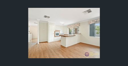 NEAT & TIDY HOME WITH LARGE ENTERTAINING AREA - Photo 5