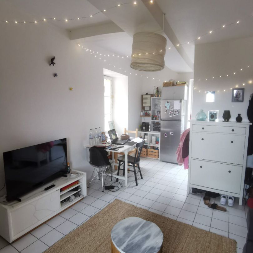 Location Appartement 3 pièces 40m² EPERNON 28230 - Photo 1