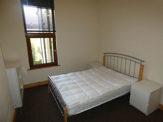 Flat 3 152 Upper Newtownards Road, 152 Upper Newtownards Road, Belfast, BT4 3EQ - Photo 1