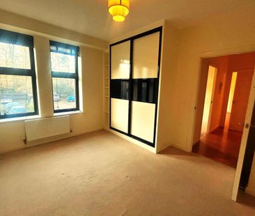 Lockhart Road, WATFORD - Photo 3