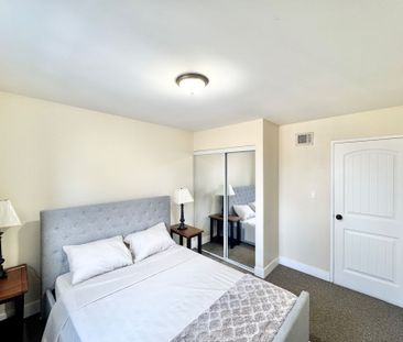 For Lease - 3025 the credit woodlands N/A Unit# 233, Mississauga, O... - Photo 6