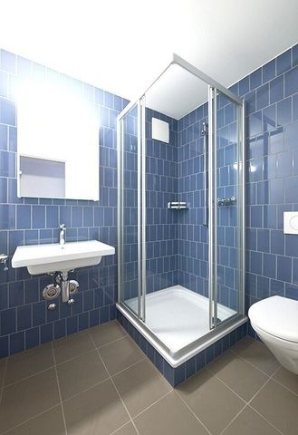 Herrliche Sicht auf See und Umgebung im 11. Obergeschoss - Photo 2