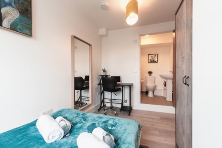 2 Bed Flat, Atlantic Mansions, SO14 - Photo 3