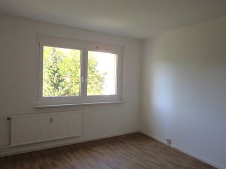 Große 4-Raum-Wohnung mit Balkon - Photo 5