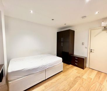 Studio to rent - Photo 4