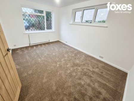 2 bed bungalow to rent in West Moors, Ferndown, Dorset, BH22 - Photo 5