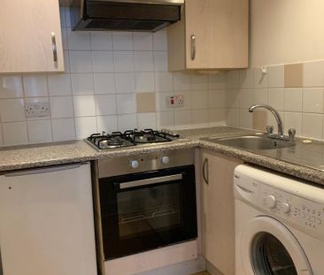 1 bedroom flat to rent - Photo 6