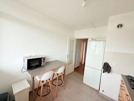 Location Appartement 1 pièce 31m² - Photo 4