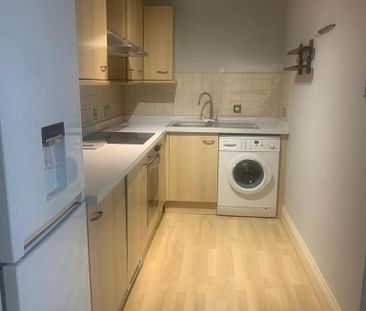 2 bedroom maisonette to rent - Photo 4