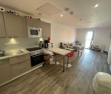 Ensuite Room - Central Luton - Furnished - Lots Of Exciting Facilit... - Photo 4