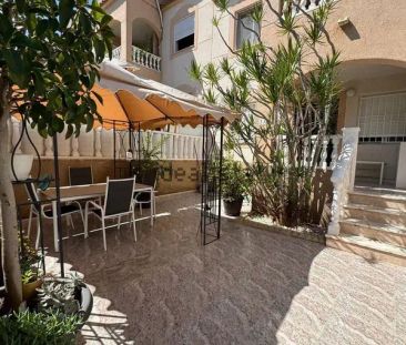 Alquiler de chalet adosado en Los Balcones - Los Altos del Edén - Photo 4