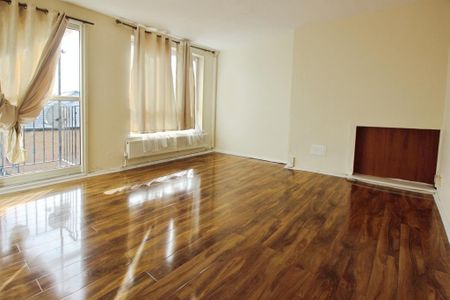 3 bedroom duplex to rent - Photo 2