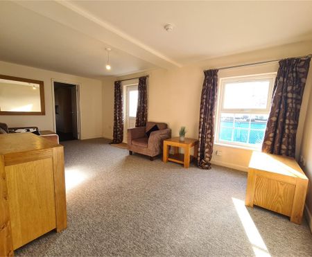 Flat 3, Chapel View, High Street, March - Photo 3