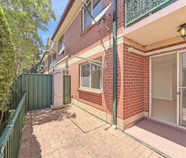 One Week Free Rent ! - Photo 5