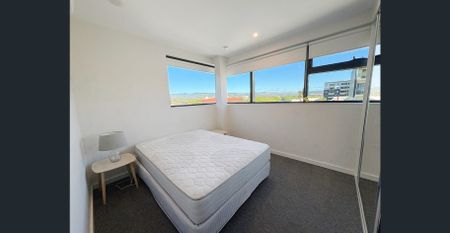 Stunning city apartment with easy lifestyle - Photo 3