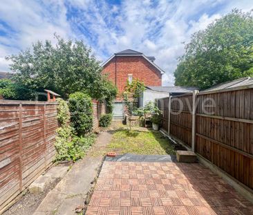 2 bedroom terraced house to rent - Photo 5