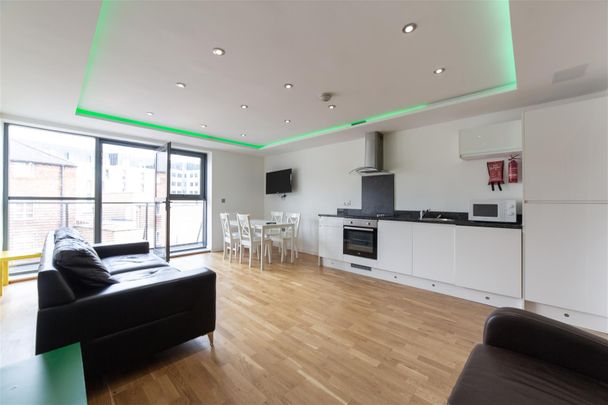 4 bed apartment to rent in Falconars House, City Centre, NE1 - Photo 1