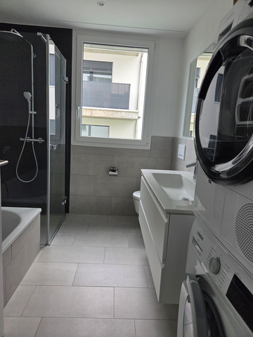 grosszügige Wohnung mit sehr modernem Ausbaustandart - Photo 2