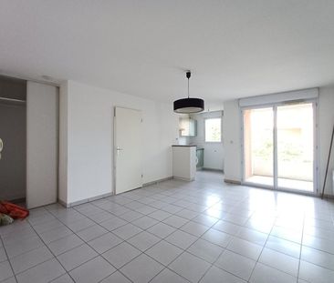 location Appartement T2 DE 41.22m² À SEILH - Photo 2
