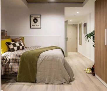 Gold Studio - Photo 1