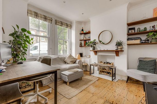 2 bedroom maisonette to rent - Photo 1