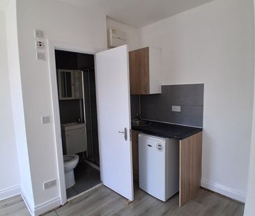 Studio Flat, London, N8 - Photo 2