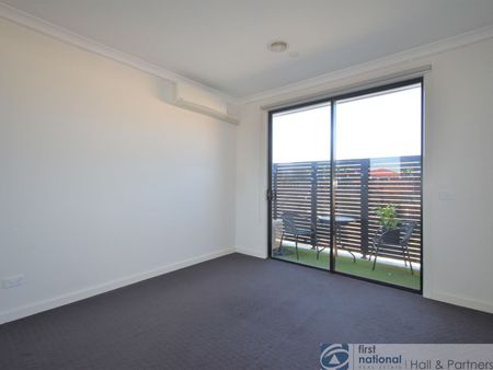 4/19 Rutherglen Street, 3174, Noble Park Vic - Photo 3