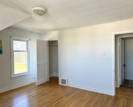 For Lease - 387 William Street, Cobourg, Ontario - Photo 2