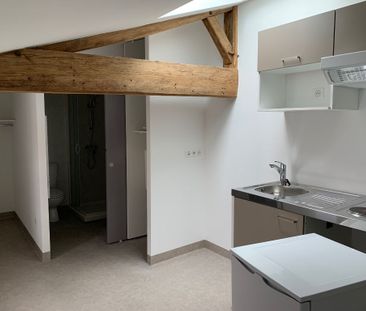 Location appartement 1 pièce, 11.43m², La Roche-sur-Yon - Photo 3
