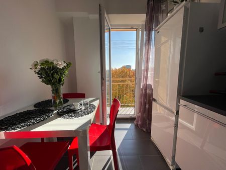 Pronájem bytu 2+1 41 m² - Fotografie 4