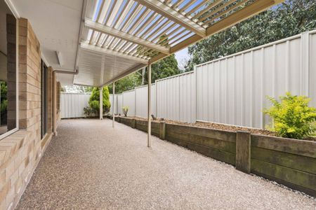 Spacious and Neat unit in prime East Toowoomba location - Photo 4