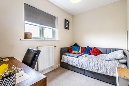 2 bedroom apartment to rent - Photo 3