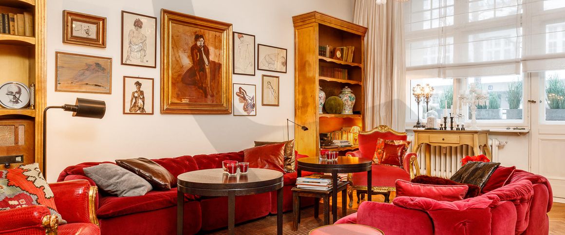 Grand Luxury Living - Photo 1