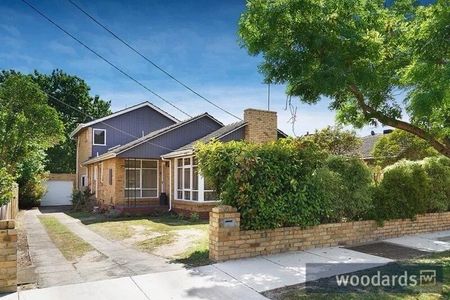Bentleigh East - Photo 3
