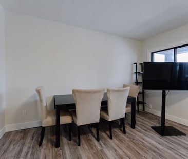 For Lease - 713 The Queensway N/A Unit# #Rear, Toronto, Ontario - Photo 5