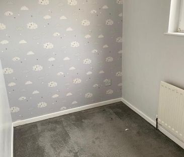 19 West Road, Portglenone, Ballymena, BT44 8BA - Photo 2