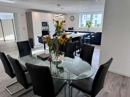 Stony Cross, Malvern- Three Bedroom Apartment, WR13 - Photo 3