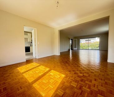 Location Maison 7 pièces 161m² - Photo 1