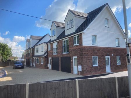 3 bedroom terraced house to rent - Photo 3