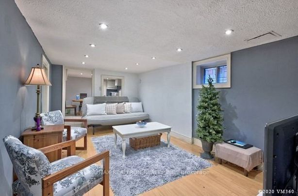 For Lease - 468 Northcliffe Boulevard, Toronto, Ontario - Photo 1