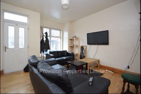 4 Bed Houses in Hyde Park, 4 Bedroom Properties - Photo 1