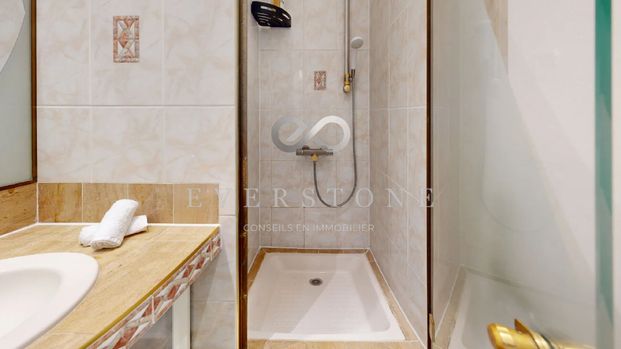 Appartement Paris 3 pièce(s) 116 m2 - Photo 1
