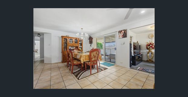 Spacious Family Home in a Quiet Birkdale Pocket - Photo 1