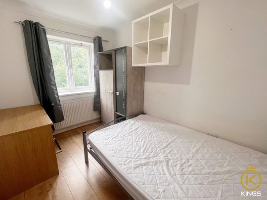 5 bedroom detached house to rent - Photo 1