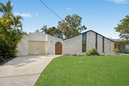 7 Lady Nelson Drive, Port Macquarie NSW 2444 - House For Rent | Domain - Photo 4