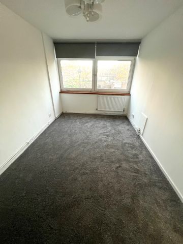 3 Bed Terraced House, Mcausland House, E3 - Photo 5