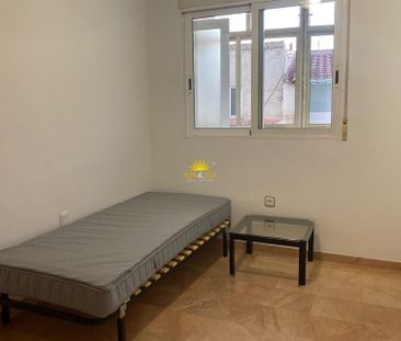 APARTMENT 3 BEDROOMS - MURCIA - Photo 2