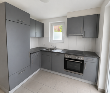 Tavannes, joli logement de 2.5 pièces rénové au 1er étage avec balcons - Photo 3